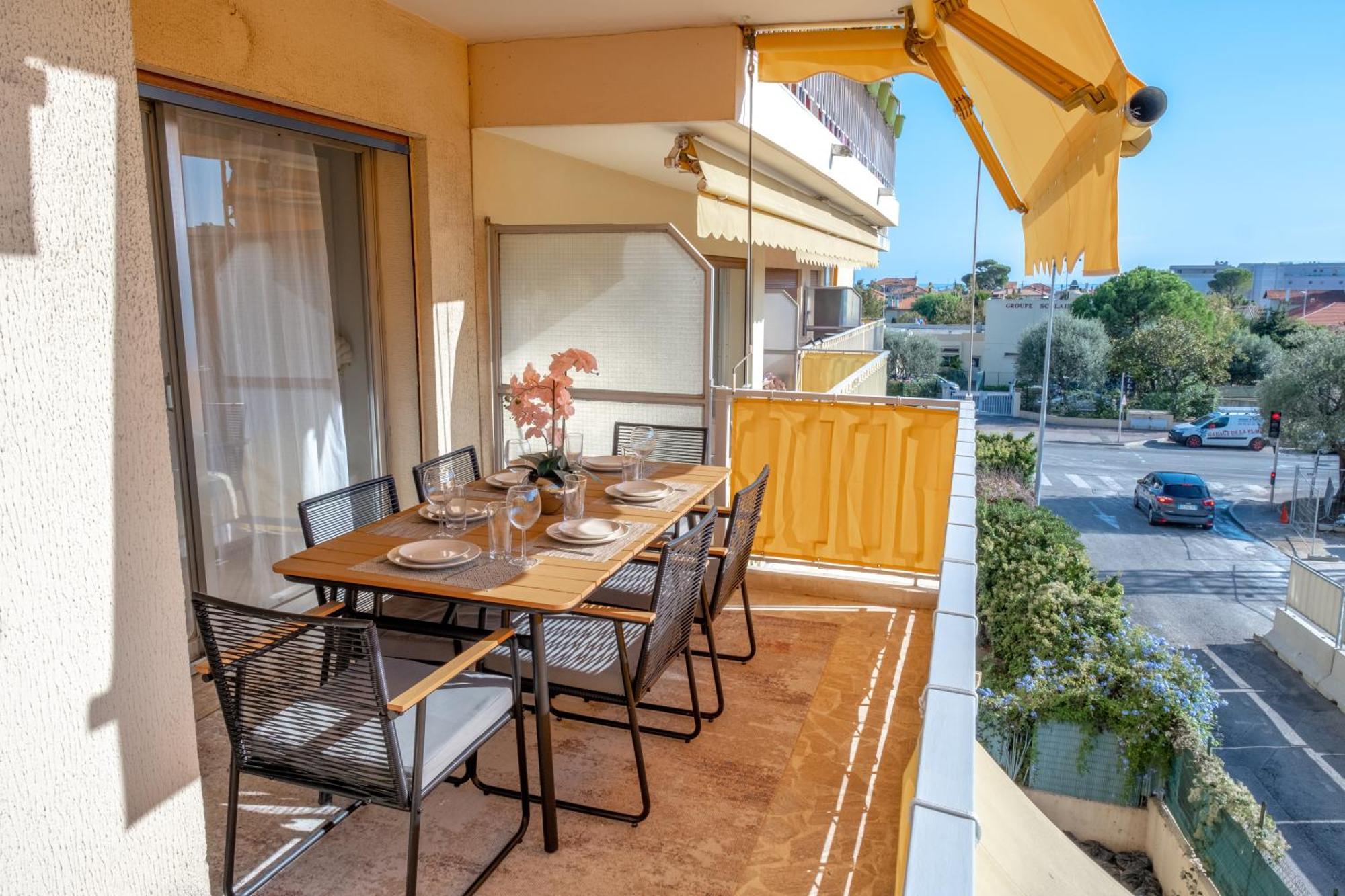 Appartamento 3 Pieces Au Coeur Du Cros De Cagnes Esterno foto